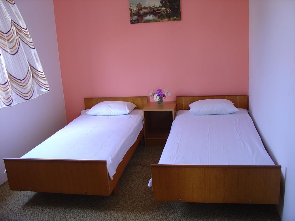 Apartments And Rooms Mirjana Bibinje Δωμάτιο φωτογραφία