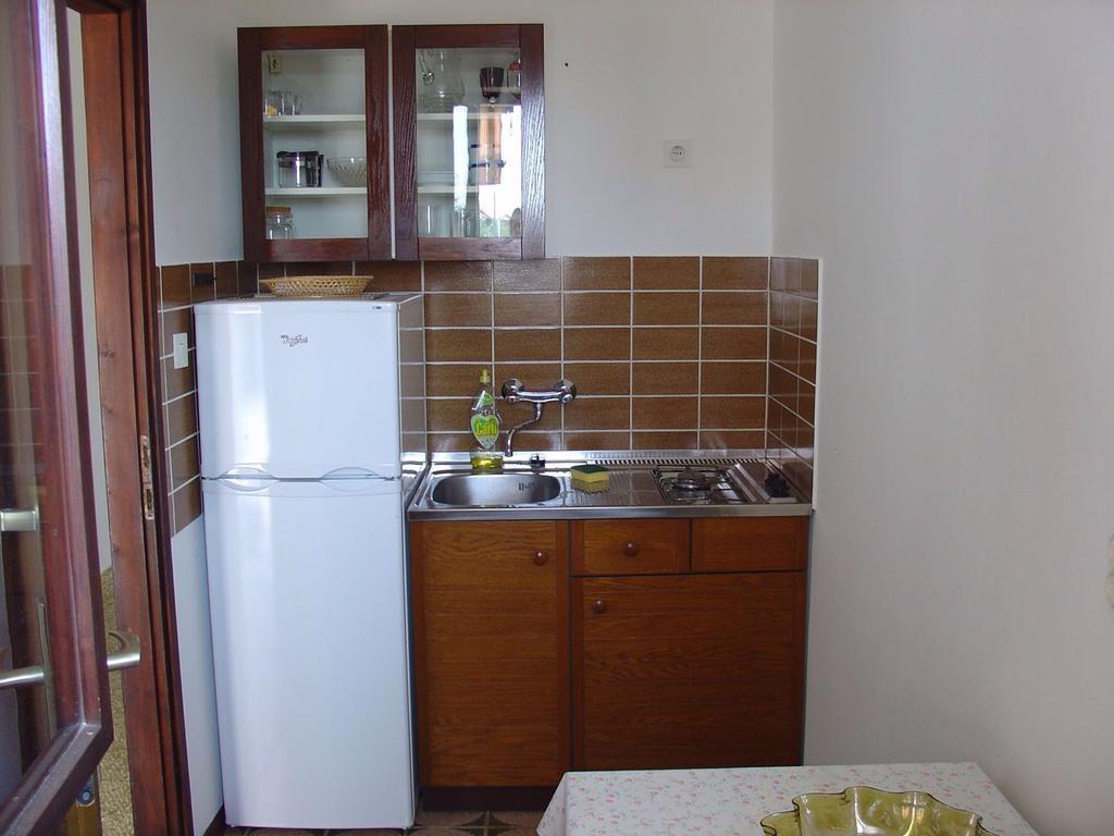 Apartments And Rooms Mirjana Bibinje Εξωτερικό φωτογραφία