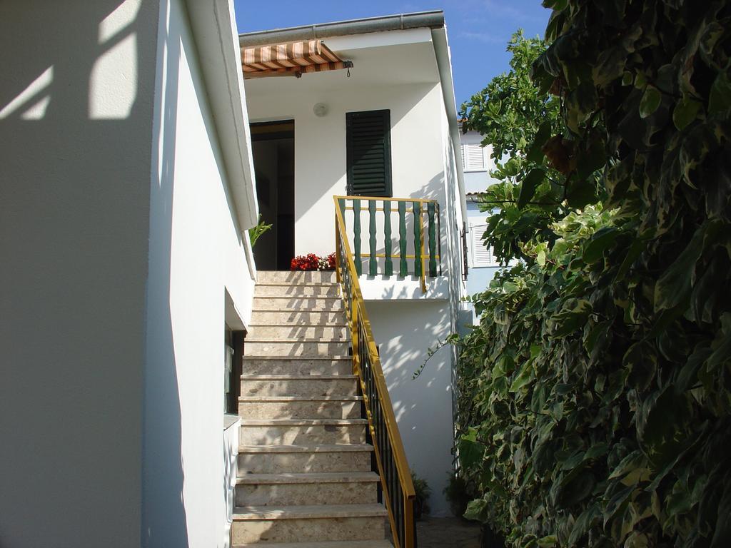 Apartments And Rooms Mirjana Bibinje Εξωτερικό φωτογραφία